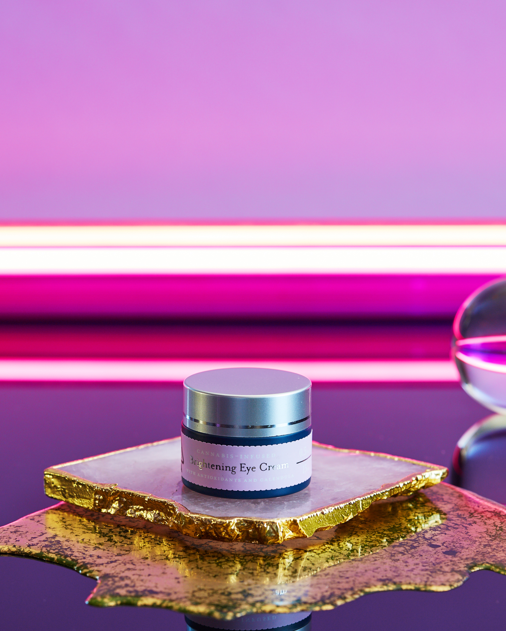 Green Bee Botanicals Brightening Eye Cream