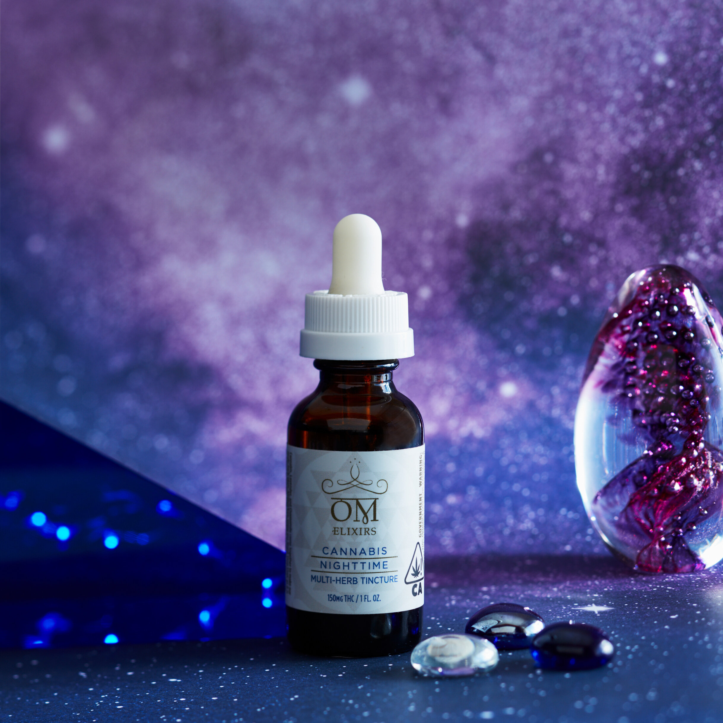 A gentle, herbal tincture that can help you get some sleep. Photo: ChingImages. © mymilligram. Art direction: Marcia Gagliardi. Styling: Christian Jusinski/Surfacehaus.