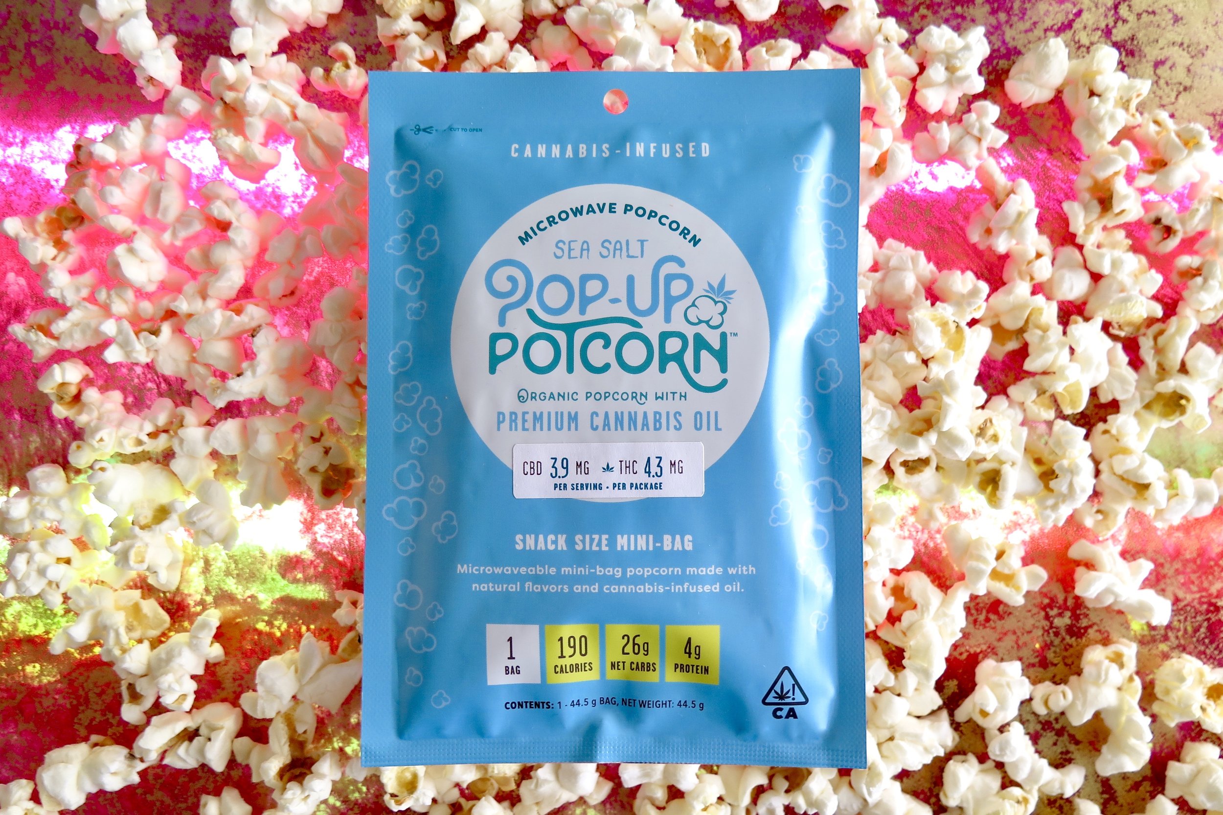 Pop-Up Potcorn’s 1:1 version. Photo: Marcia Gagliardi. © mymilligram. Styling: Christian Jusinski/Surfacehaus.